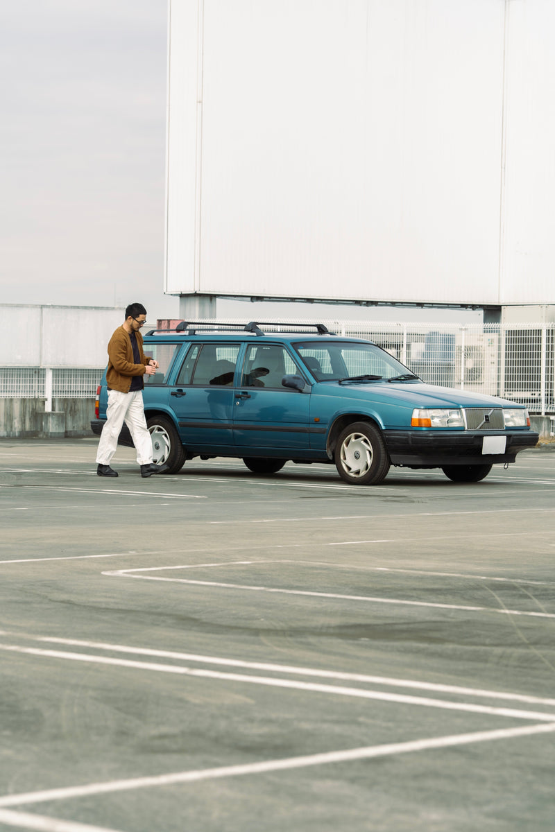A reliable partner you can feel at ease with. Daily life with a car the same age as me (Volvo 940)