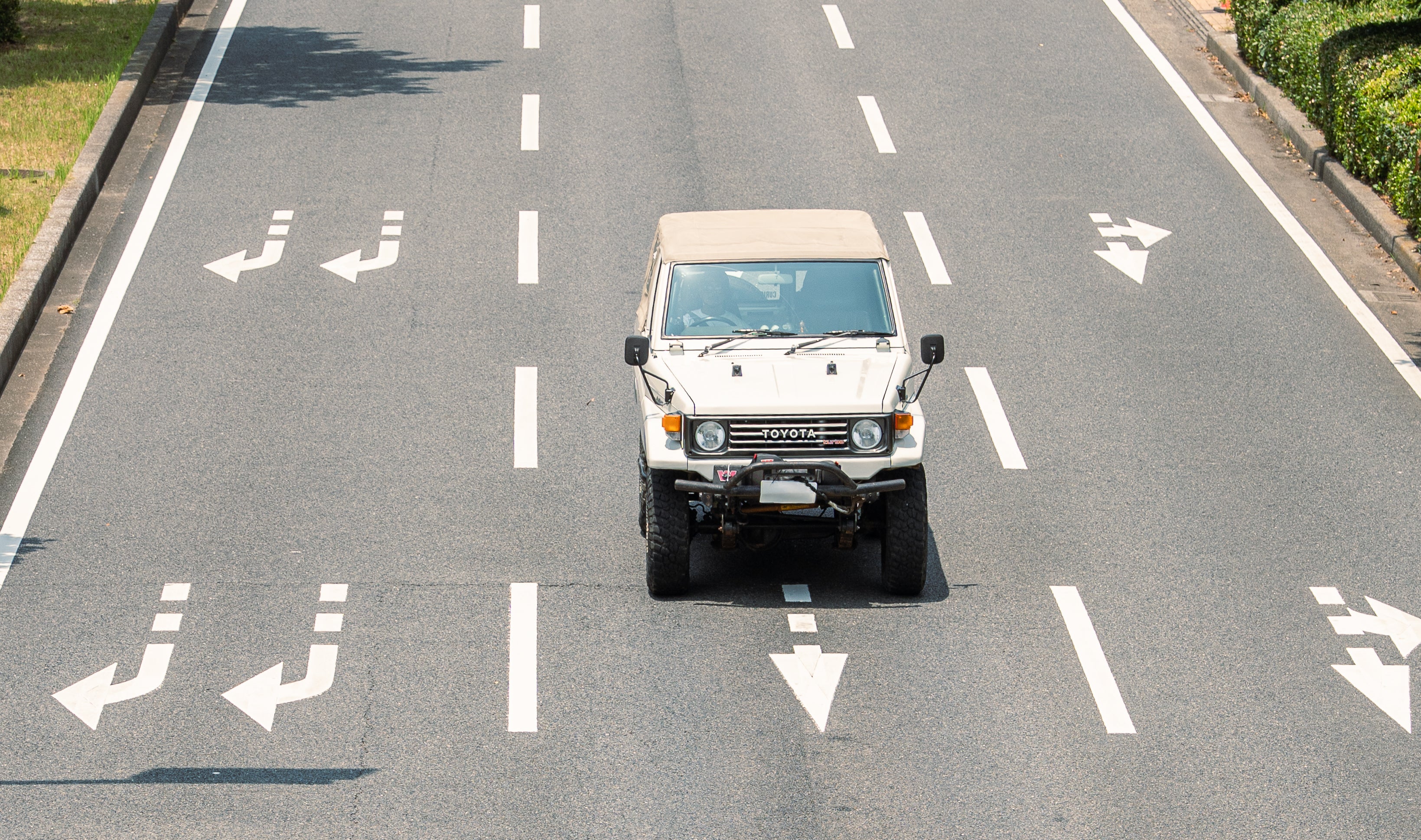 Toyota Land Cruiser 70